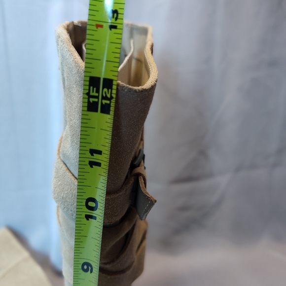 Kelly & Katie Vida KK Tan Suede Ruched High Heeled Boots Size 7.5 - Picture 8 of 10